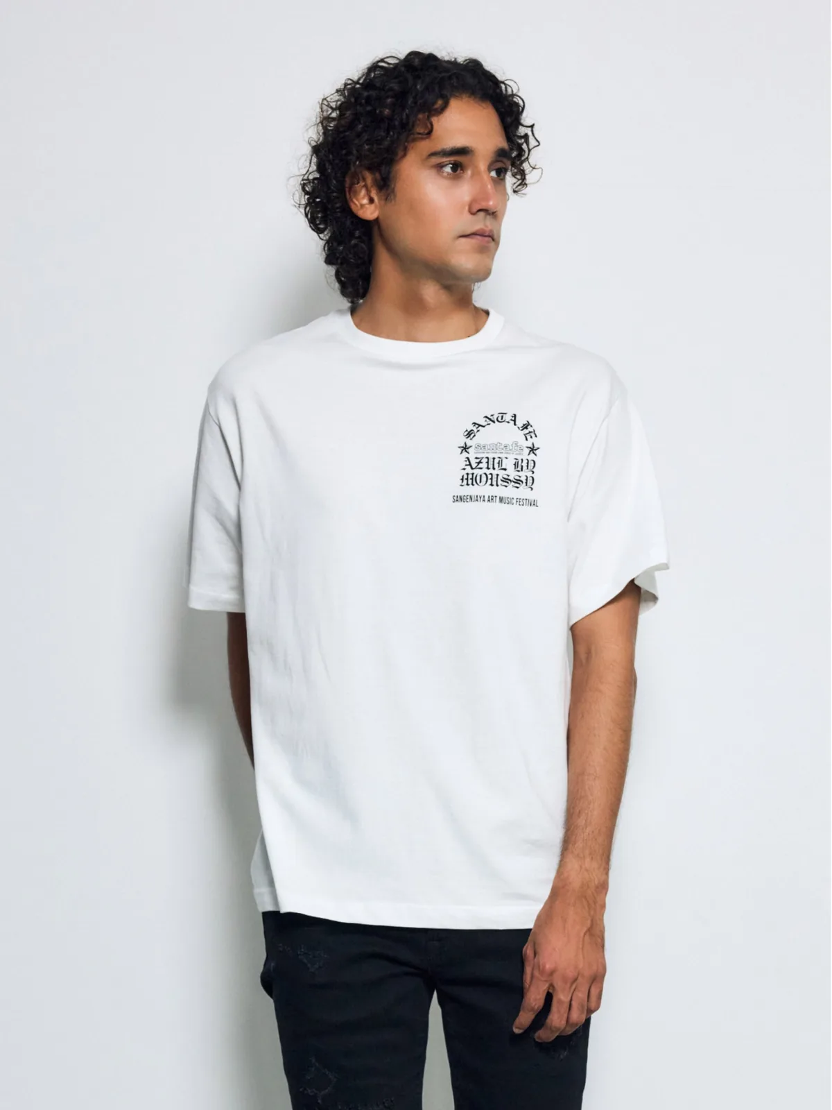 AZUL BY MOUSSY × santafe × SMF コラボTシャツ(表面)